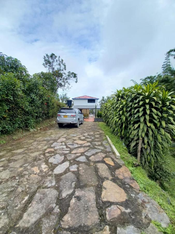 Finca Exclusiva: Eco-Retreat for Families and Friends Alban  Exterior photo