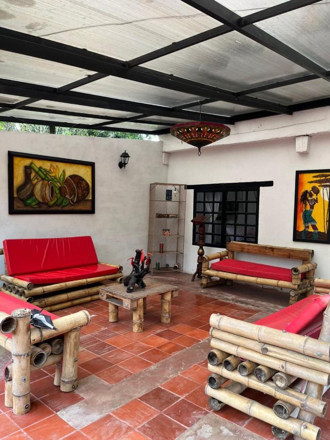 Finca Exclusiva: Eco-Retreat for Families and Friends Alban  Exterior photo